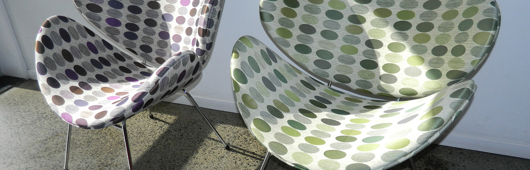 Lip-look Chair