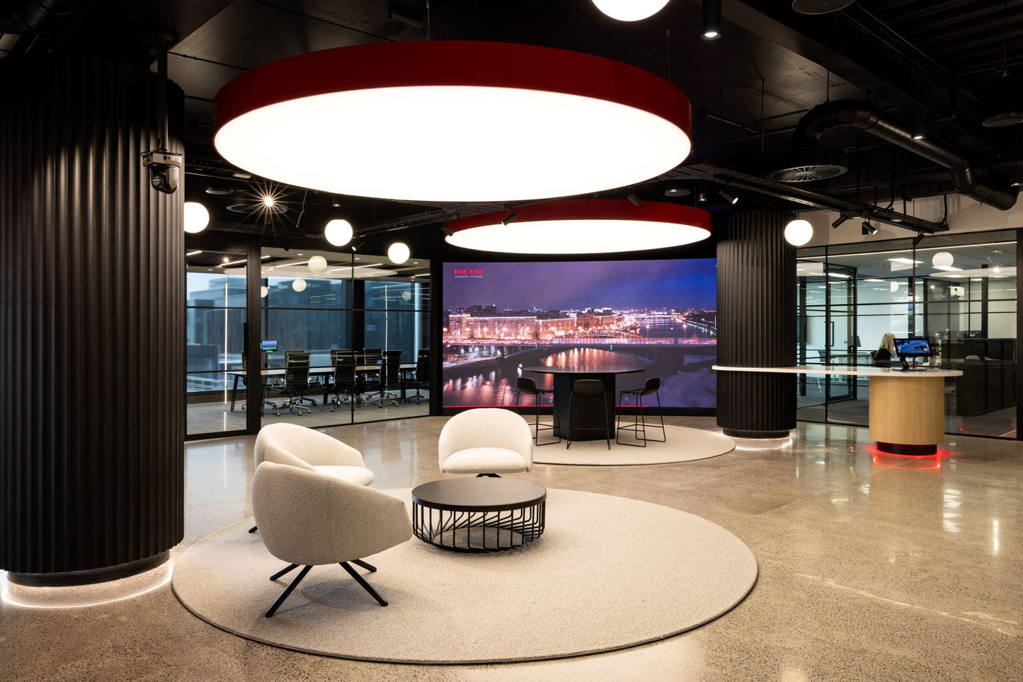 Bonny Lounge Chair