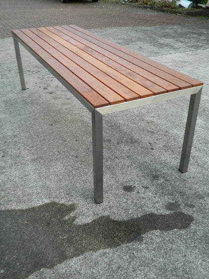 Basics Outdoor Table